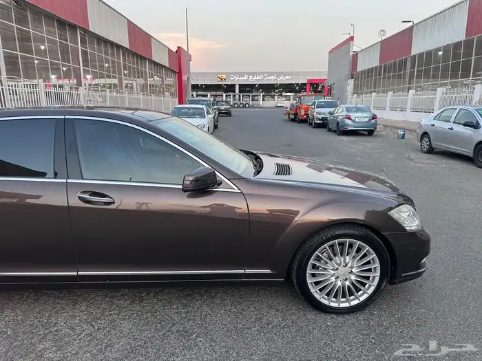 مرسيديس بانوراما 11