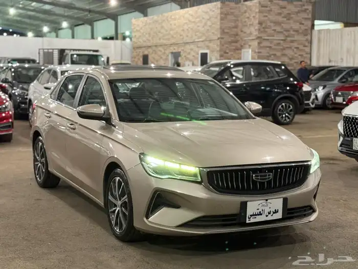 للبيع جيلي امجراند 7 موديل 2023 فل كامل 2