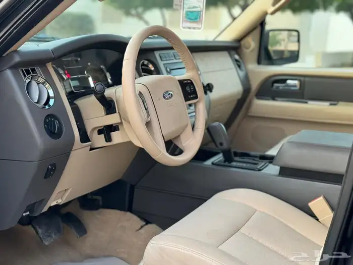 فورد اكسبيديشن 2013 ماشي 190 للبيع 18