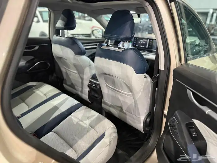 للبيع جيلي امجراند 7 موديل 2023 فل كامل 27