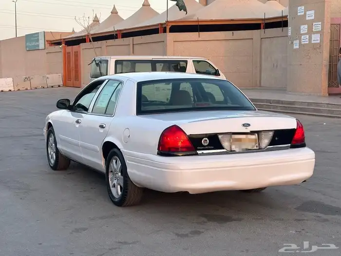 كراون فكتوريا 2008 للبيع سعودي 7
