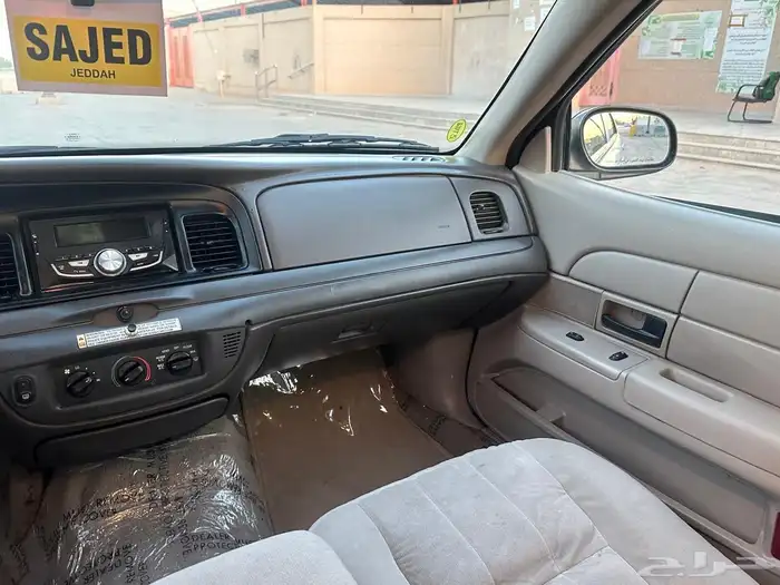 كراون فكتوريا 2008 للبيع سعودي 24