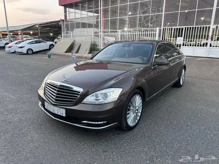 مرسيديس بانوراما 1