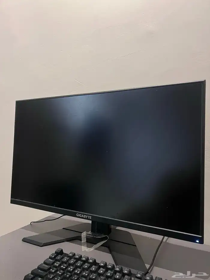 شاشة ألعاب 27 بوصه من جيجا بايت 144 هرتز شبه جديدة 0