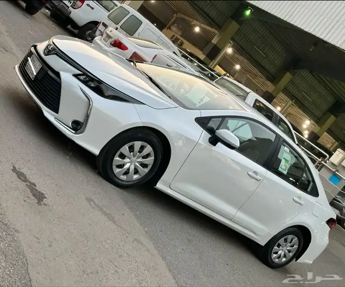 تويوتا كورلا 2023 XLi وكاله عداد 33 الف عبداللطيف عرض خاص 1