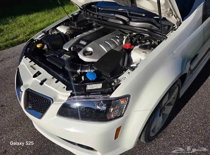 بونتياك g8 2009 7