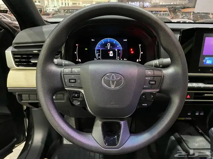 كامري 2025 اصفار اسود  تيتانيوم اقل سعر صادر لوحات 10