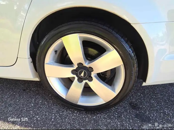 بونتياك g8 2009 6