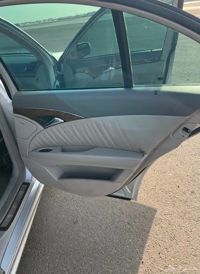 مرسيدس E350 أعلى مواصفات 14