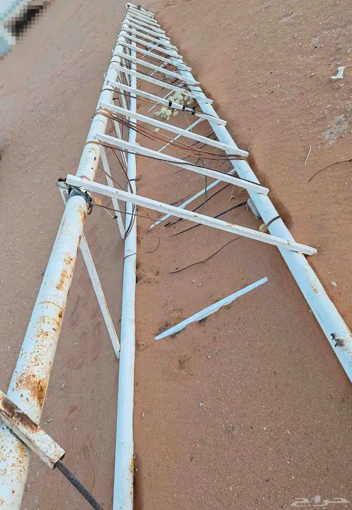 برج عامود عقود لمبات مخيم 0