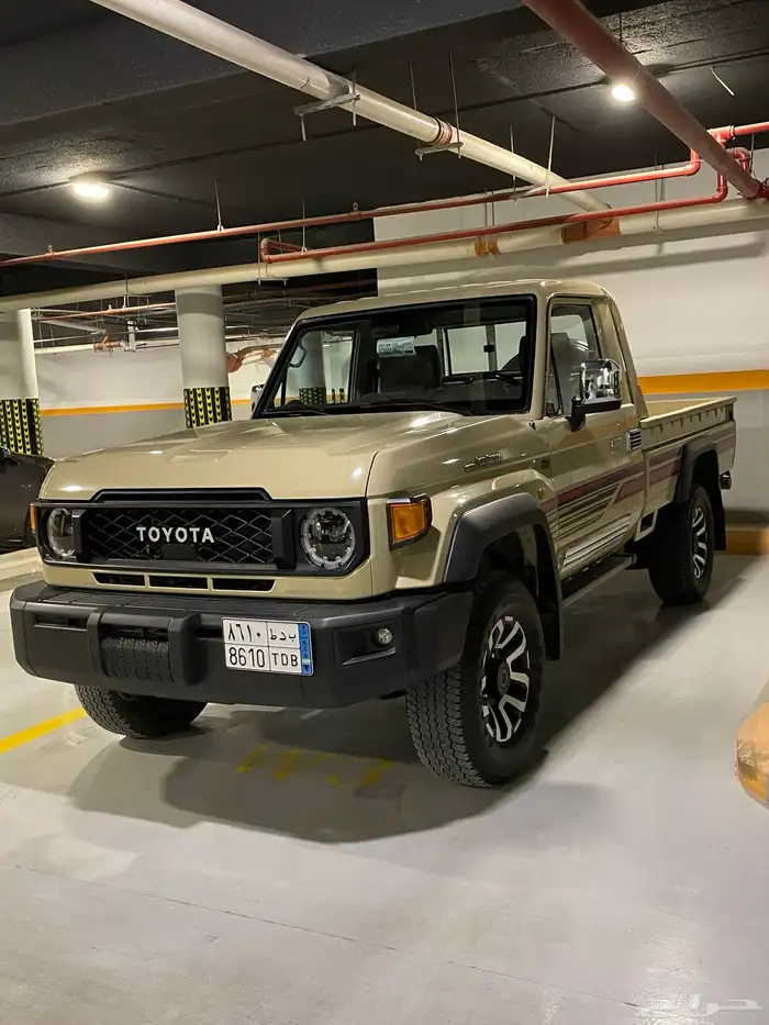 شاص بريمي 2025 مستعمل اصدار 40 عام أتوماتيك بنزين 1