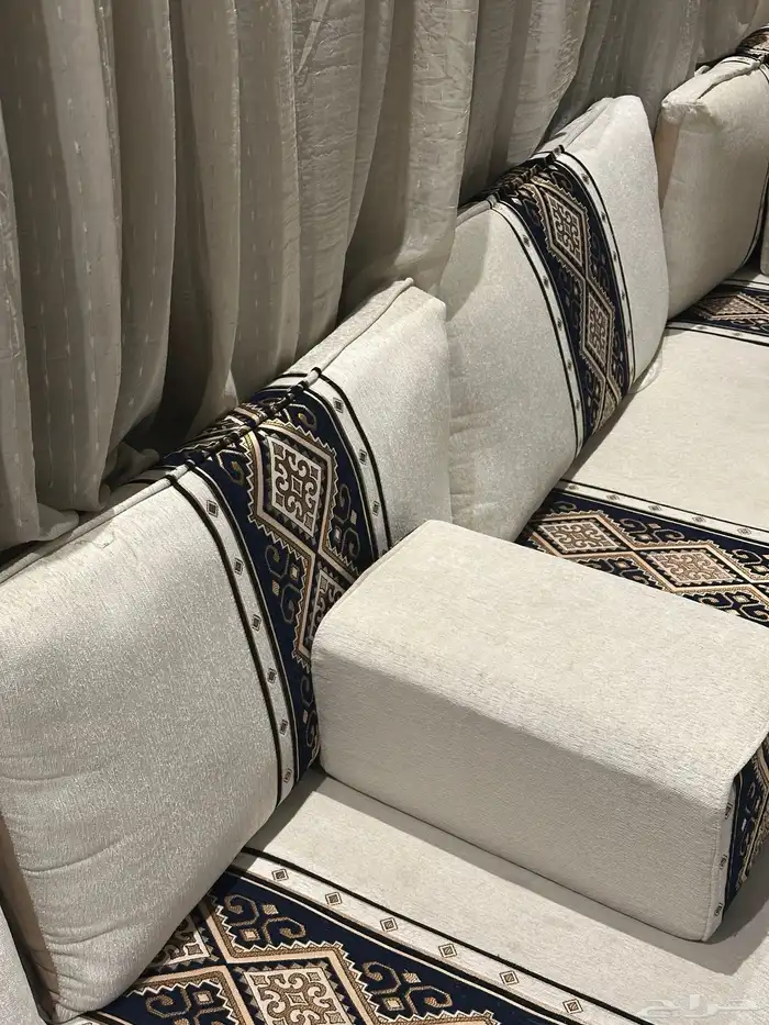 جلسة ارضية 1