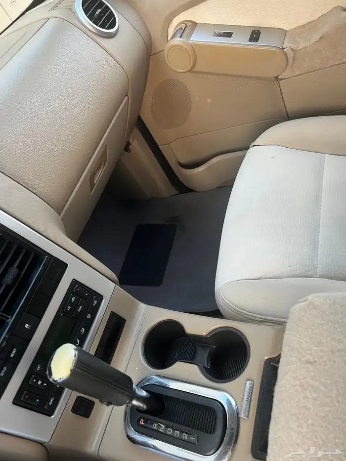 فورد ميركوري 2010 6