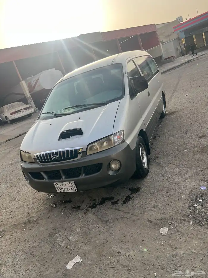 باص لي نقل المدرسات وطالبات 0