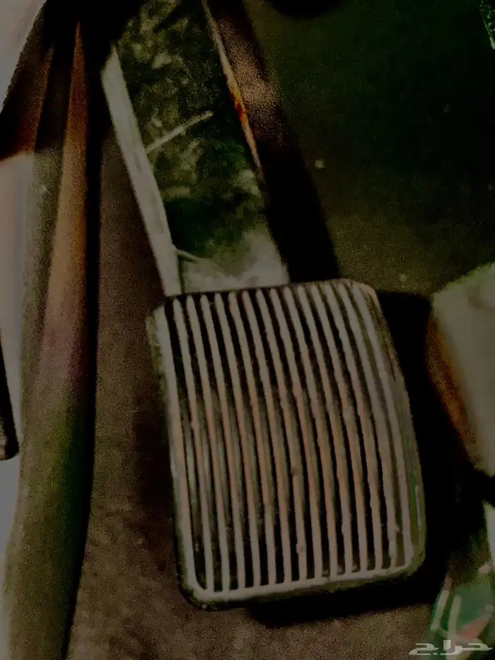 فورد جراند ماركيز 2001 نظيفة 100 88