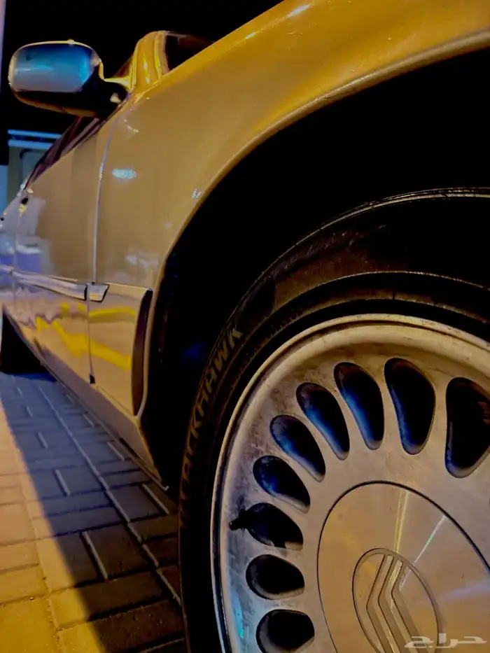 فورد جراند ماركيز 2001 نظيفة 100 17