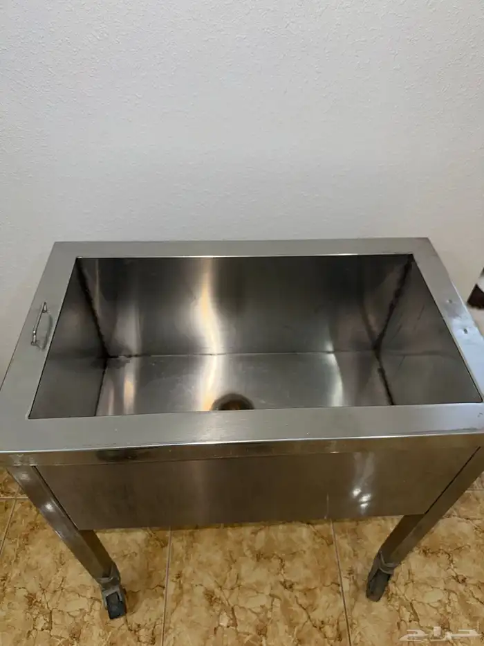 معدات مطاعم للبيع ومطعم و مطابخ و ادوات 42