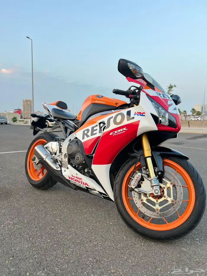 للبيع دباب هوندا ريبسول 1000 5