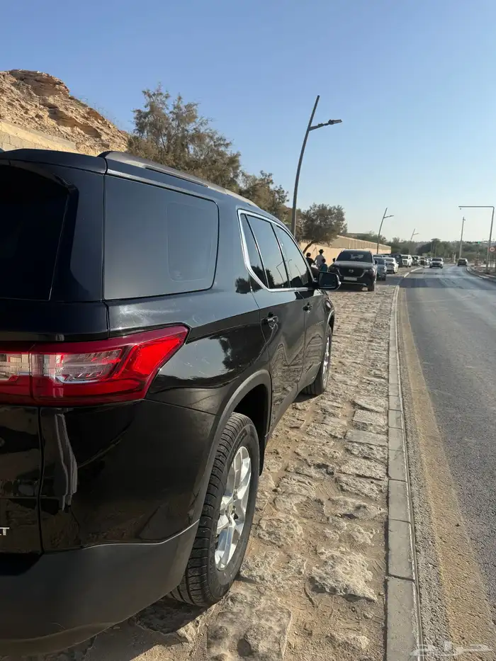 شفروليه ترافيرس 10