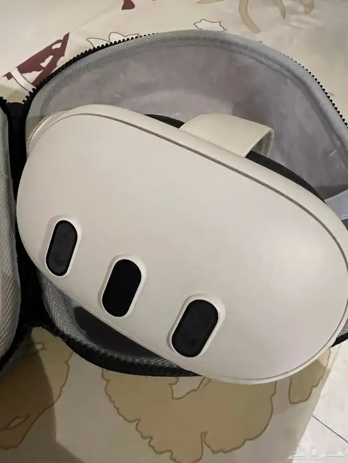 للبيع نظارة واقع افتراضي بسعة 512 جيجابايت 1