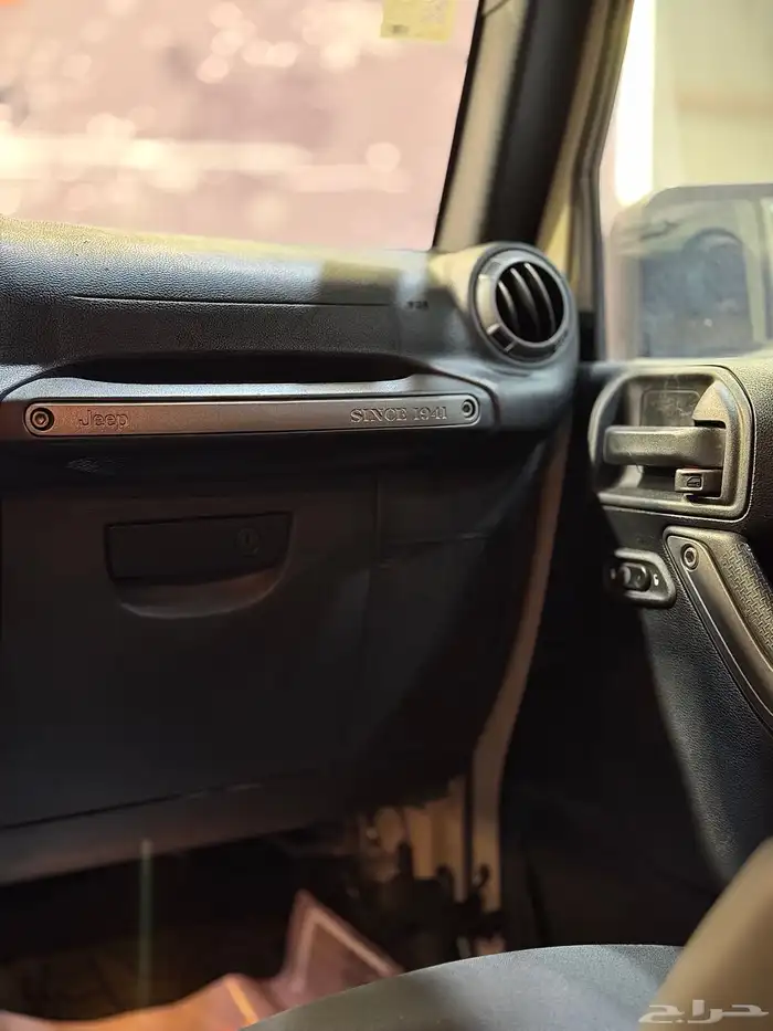 جيب رانجلر sport موديل 2018 34