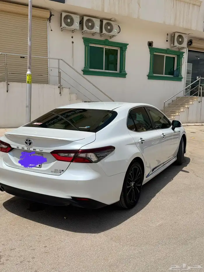 كامري 2024 GLeX فل ممشى 30 الف مالك اول وكالة صيانة جديدة 20