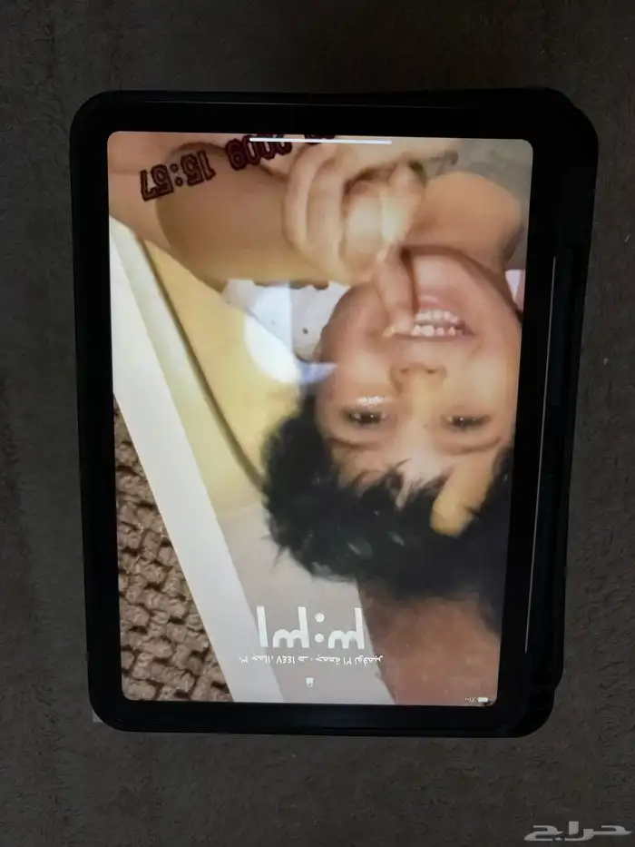 للبيع ايباد الجيل 11 مع جراب بطاريته 100 جديد جداا 2