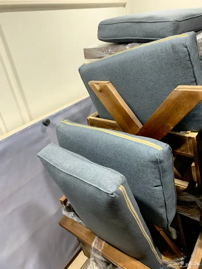 طقم كراسي خارجية حديد وخشب 1