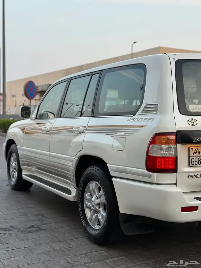 لاندكروزر GXR قير عادي سبير علاق - 2006 11