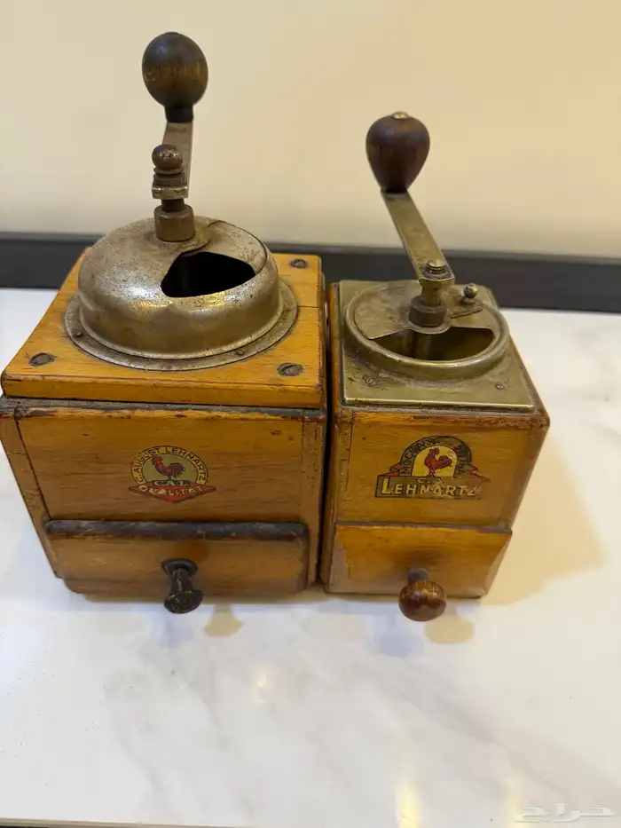 مطحنتين قهوة انتيك 1