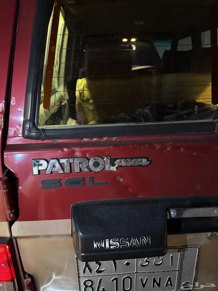 للبيع نيسان سفاري مديل 1997 مكينة لكزس 7