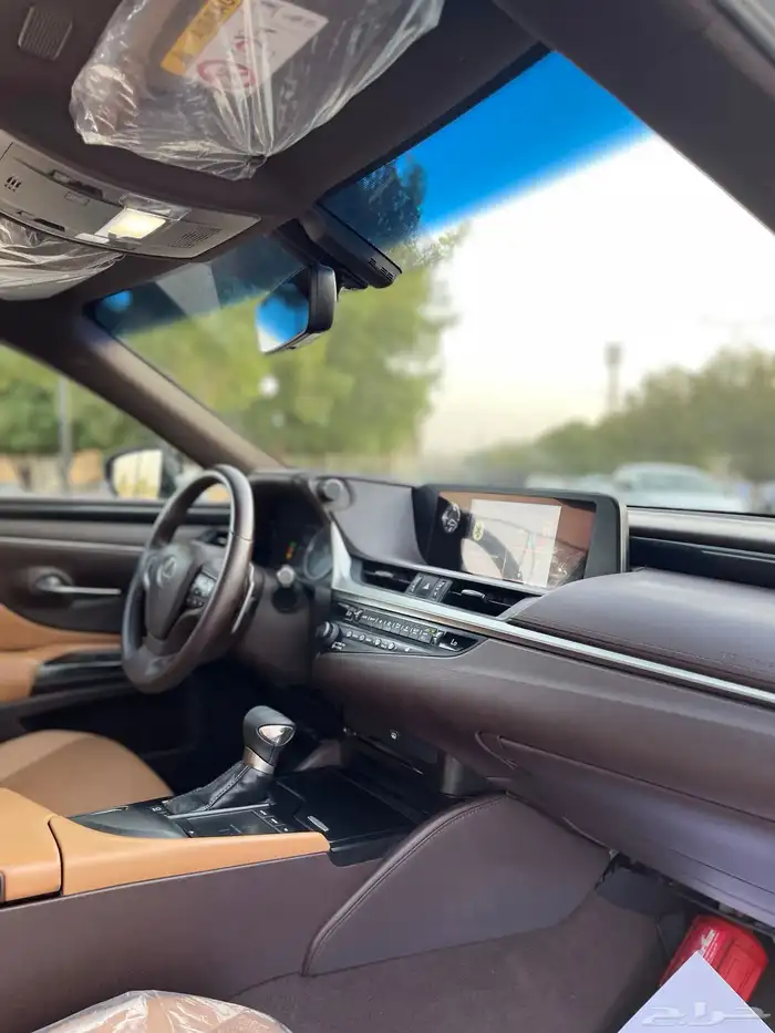 لكزس-ES300h-2020(ممشي92الف) 7