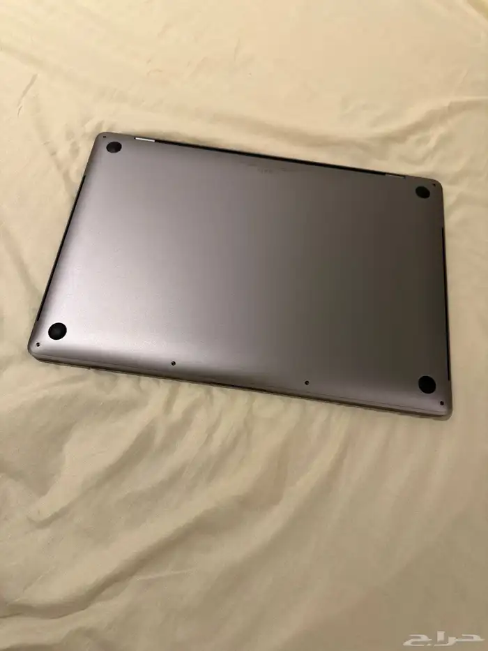 للبيع ماك بوك برو 15 انش 3