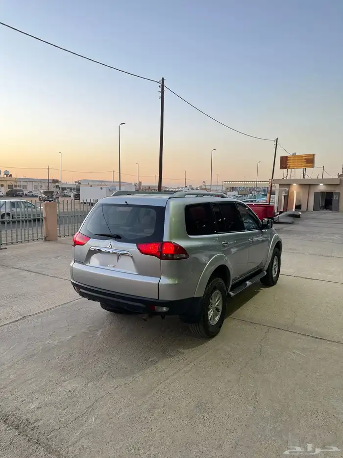 جيب موستبيشي 2015 4