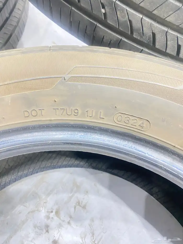 كفرات كامري نظيفة جدا للبيع مستعجل 2