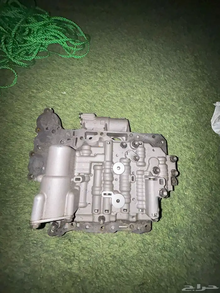 للبيع قطع غيار كورولا 2013م مستعمله نظيفة كما في الصور 4