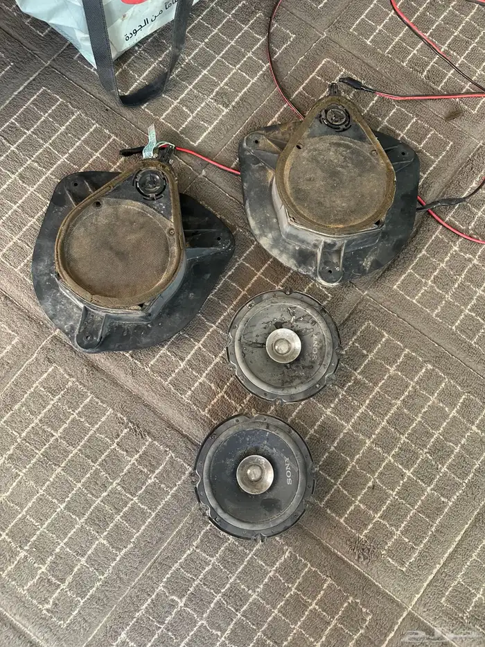 سماعات سوني وسماعات بليزر وكاله 1