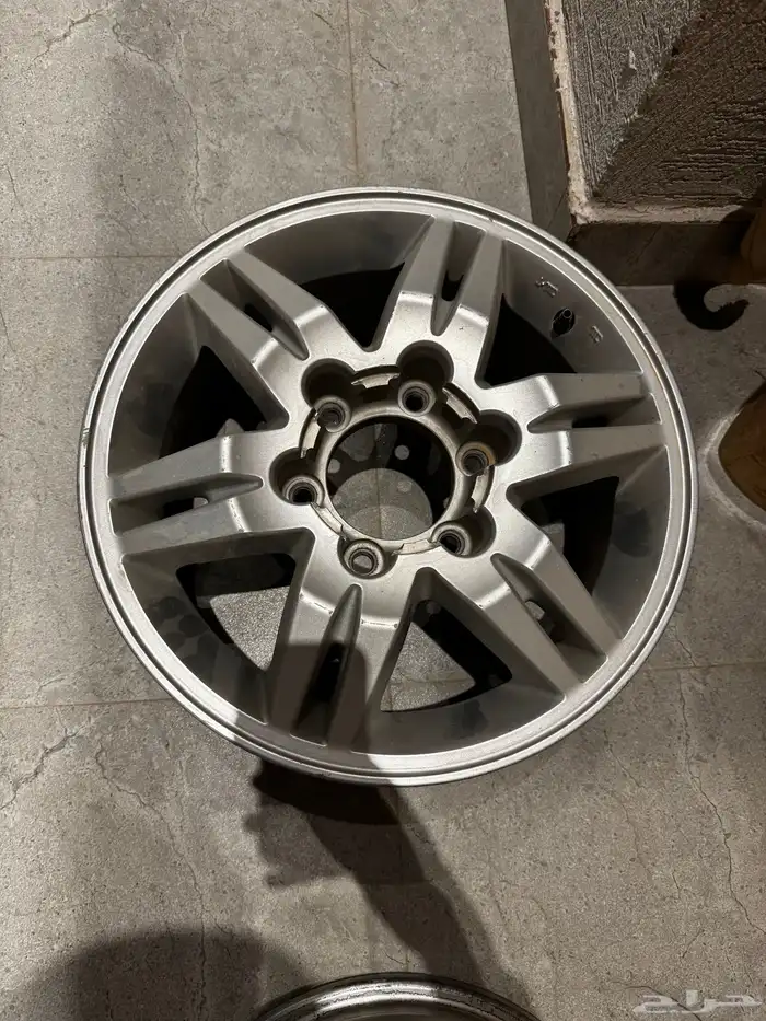 جنوط ايسوزو وكالة موديل 2012 4