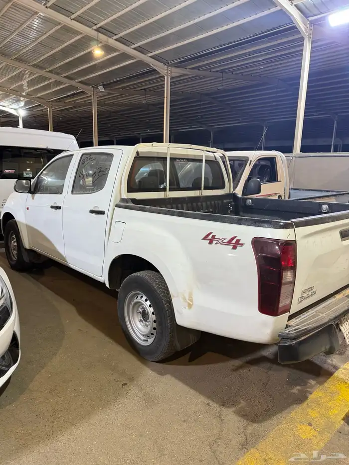 ايسوزو 2022 دبل غمارتين وكاله 0