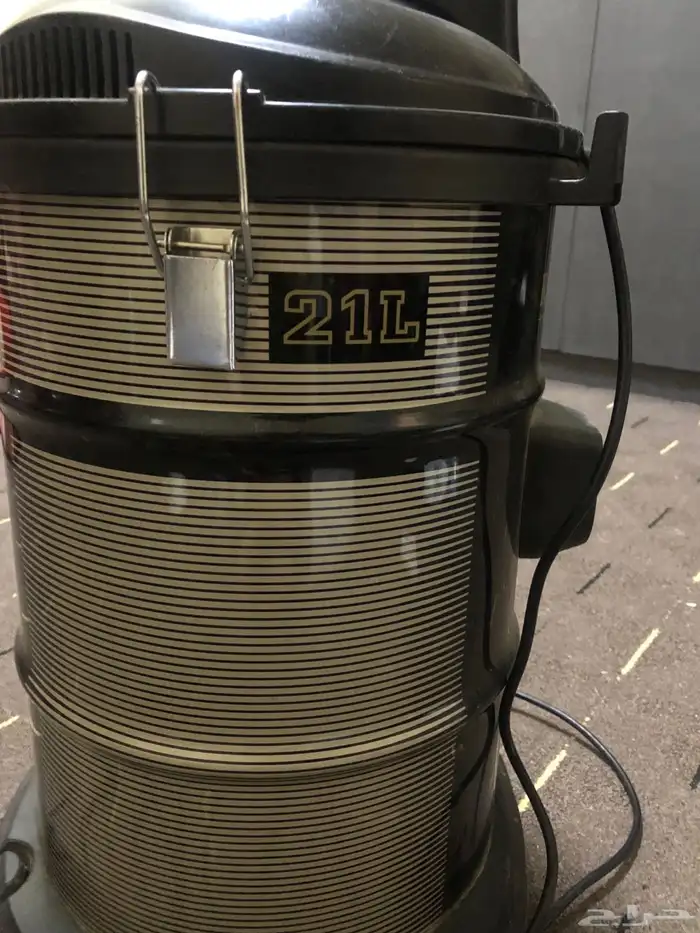 مكنسه كهربائيه نظيفه 0