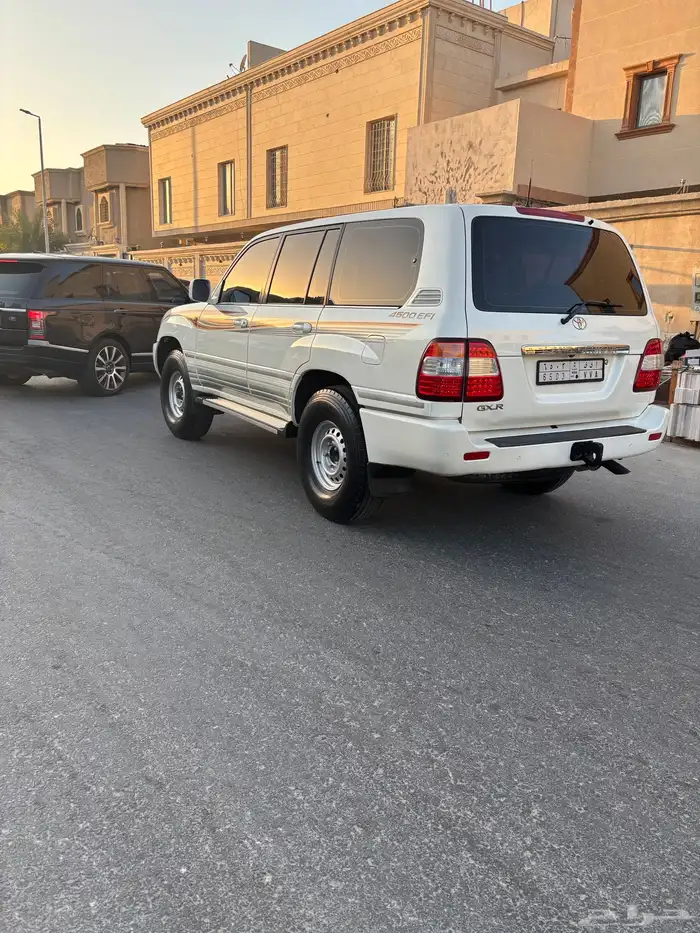 للبيع لاند كروزر 2007 جي اكس أر 8
