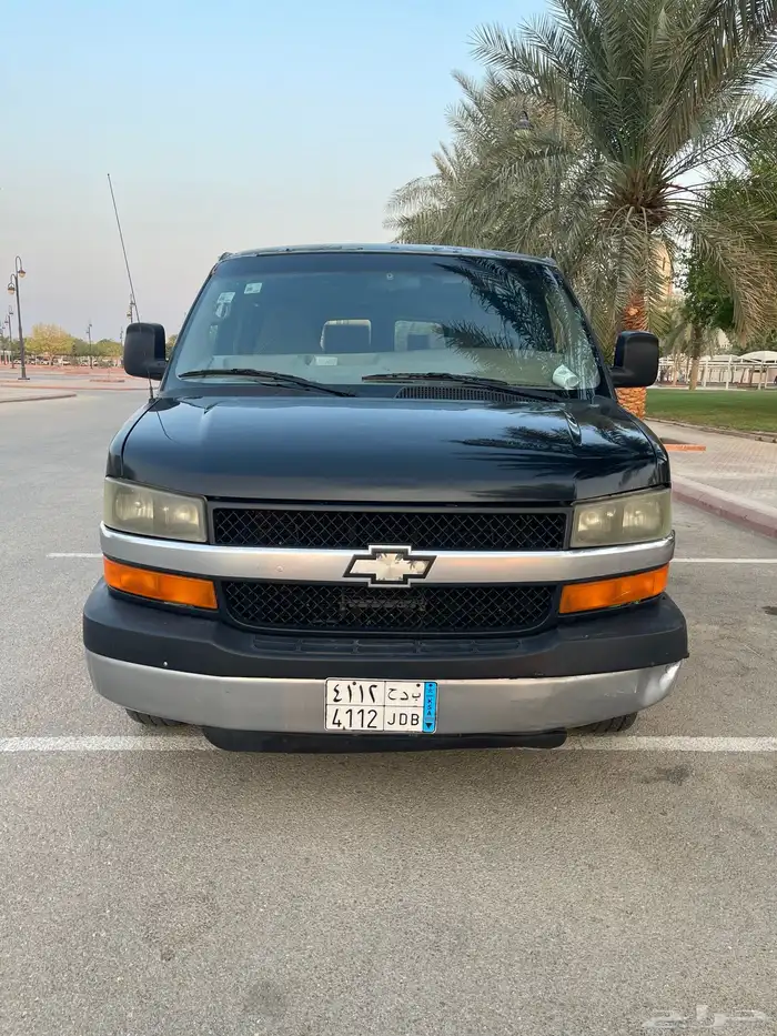 للبيع فان سافان جي ام سي 2008 شاص طويل 15 راكب 1