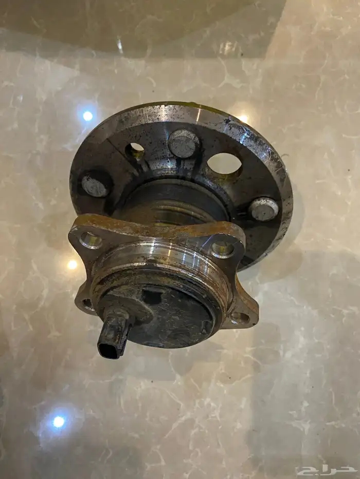 فلنجات خلفيه لكزس افالون اوريون 1