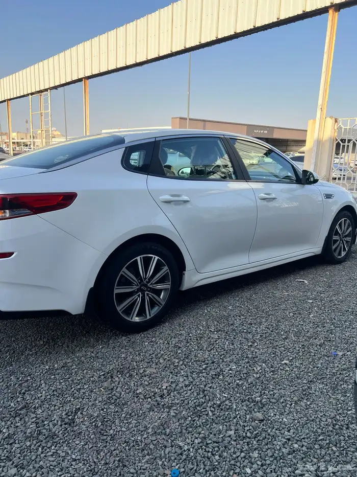 كيا اوبتيما 2020 ستاندر 6