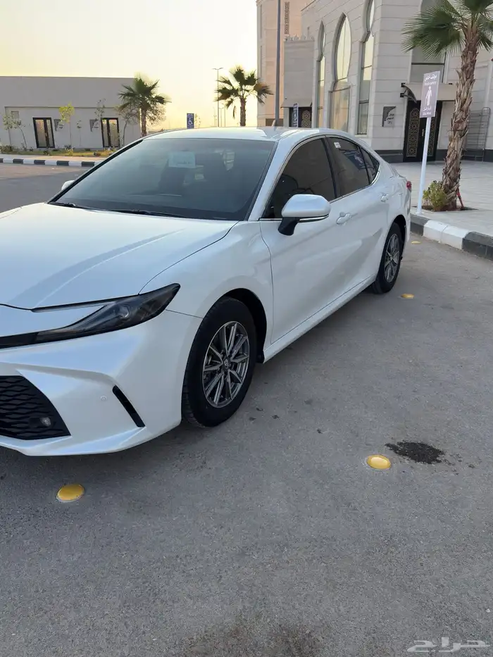 كامري E 2025 استاندر 4