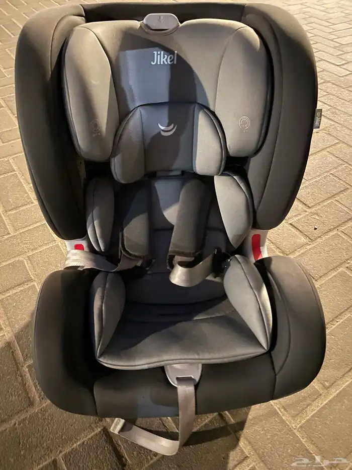 مقعد سيارة للاطفال 0