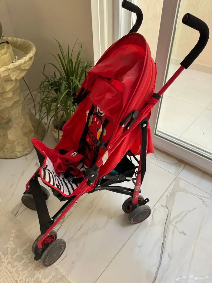 عربة اطفال 1