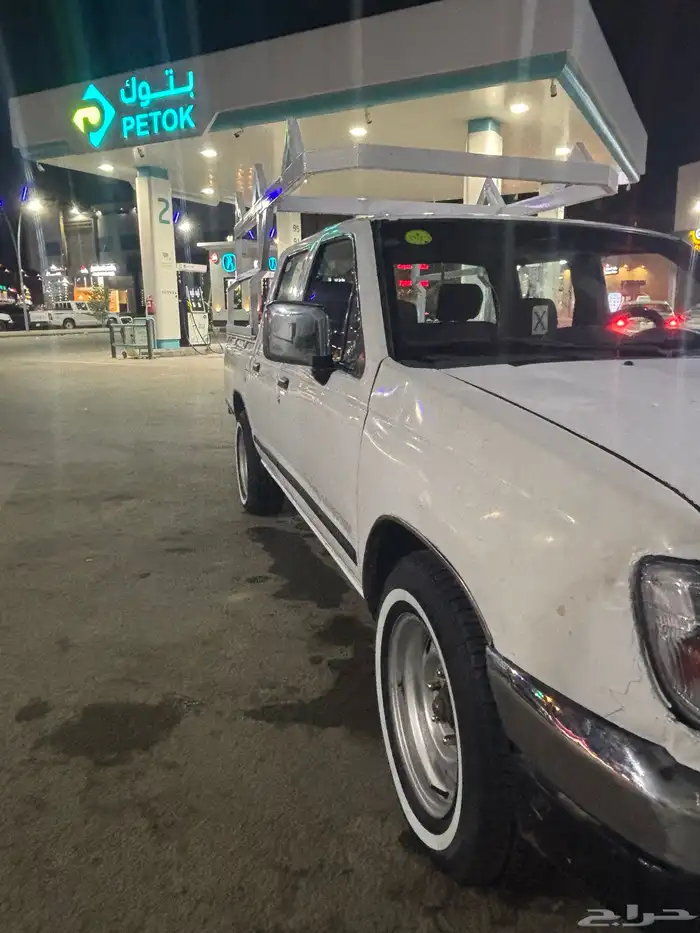 نيسان ددسن 2002 7