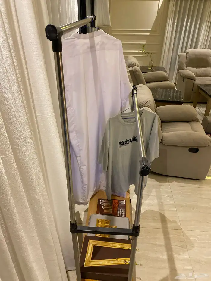 رف تعليق ملابس 1