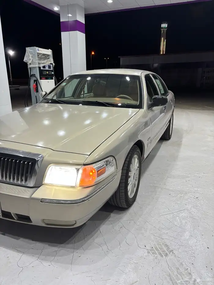 فورد ماركيز 2010 3